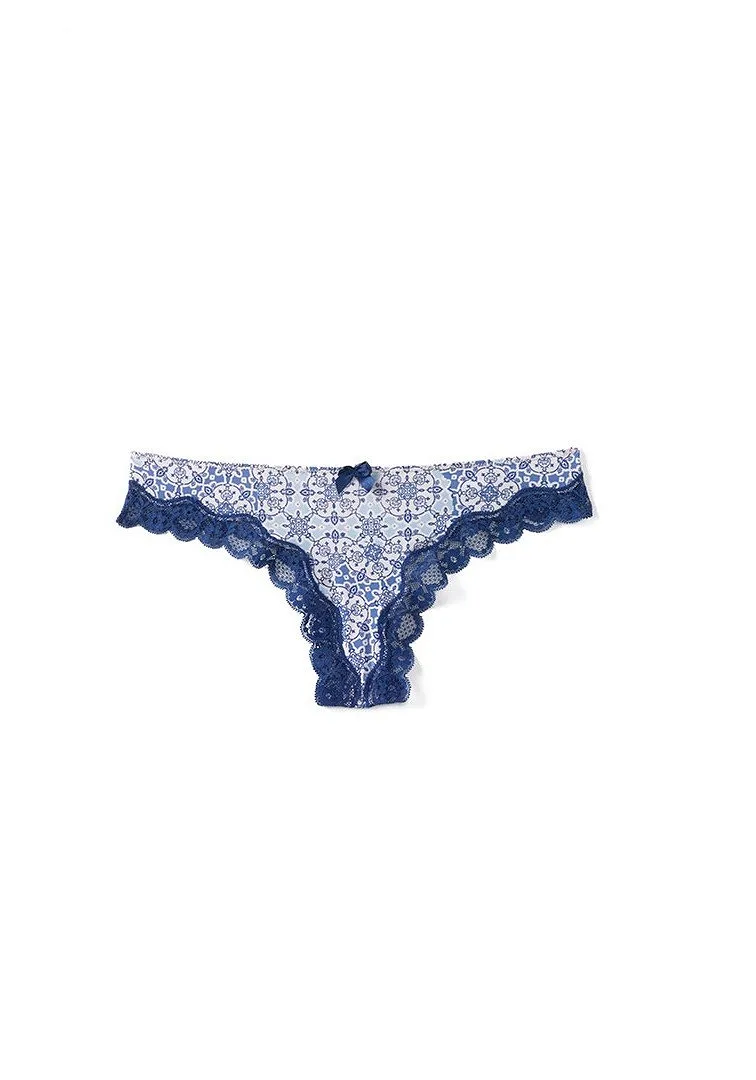 Kati Thong Geo Blue panty bundle Still 1