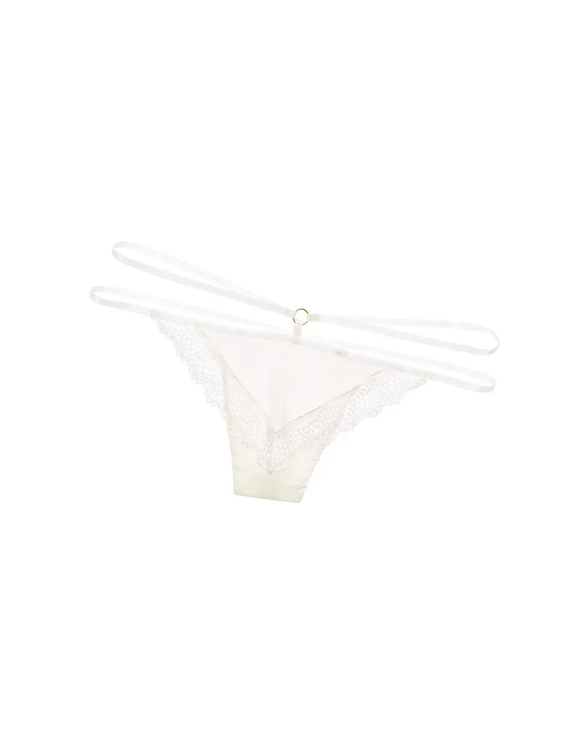 Marca Thong White panty bundle Still 1