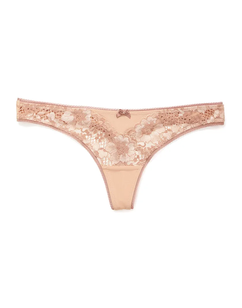 Celebrena Thong Medium Beige panty bundle Still 1