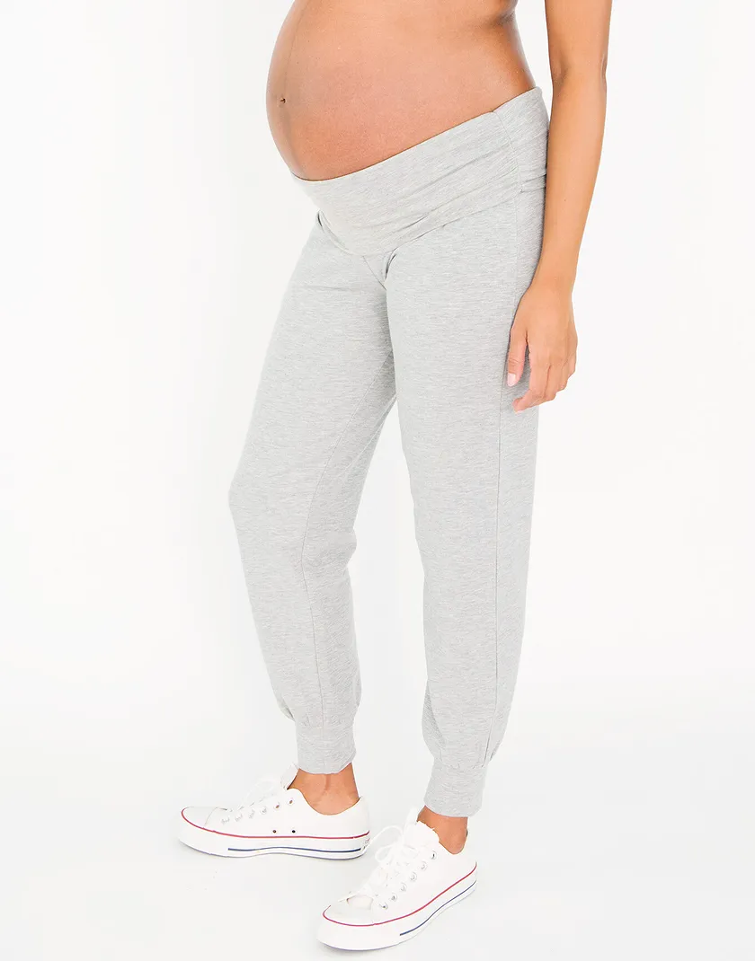 Foldover Jogger Gray athleisure bundle Model 4