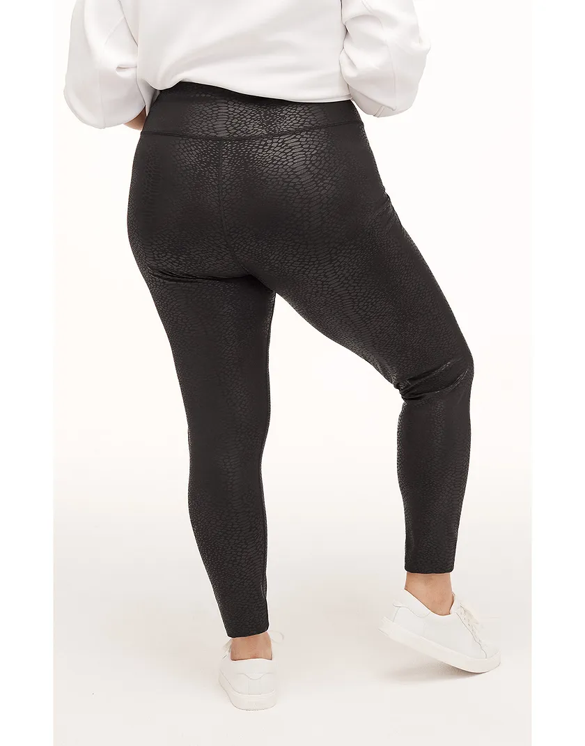 Sabina Snakeskin Legging Dark Black Plus activewear bundle Model 6