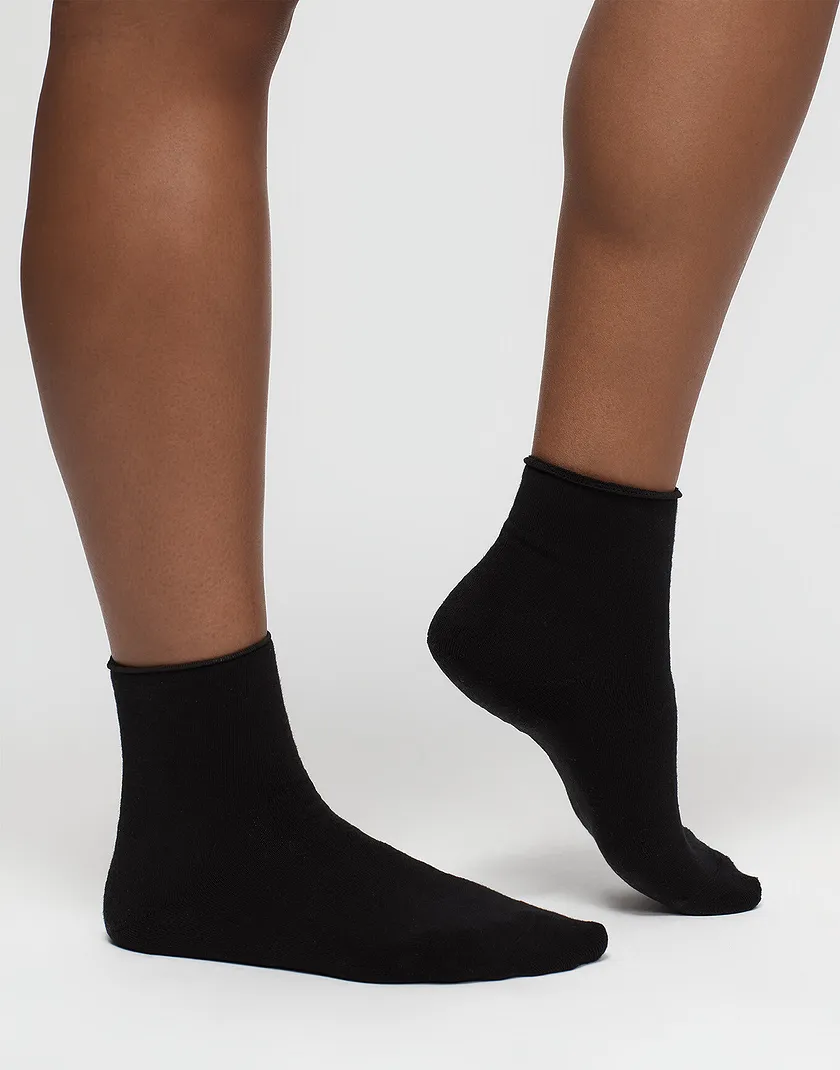 3-Pack Claire Core Black legwear pack Model 1