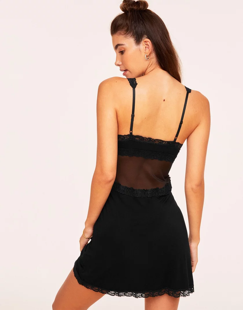 Primrosa Black sleepwear bundle Model 6