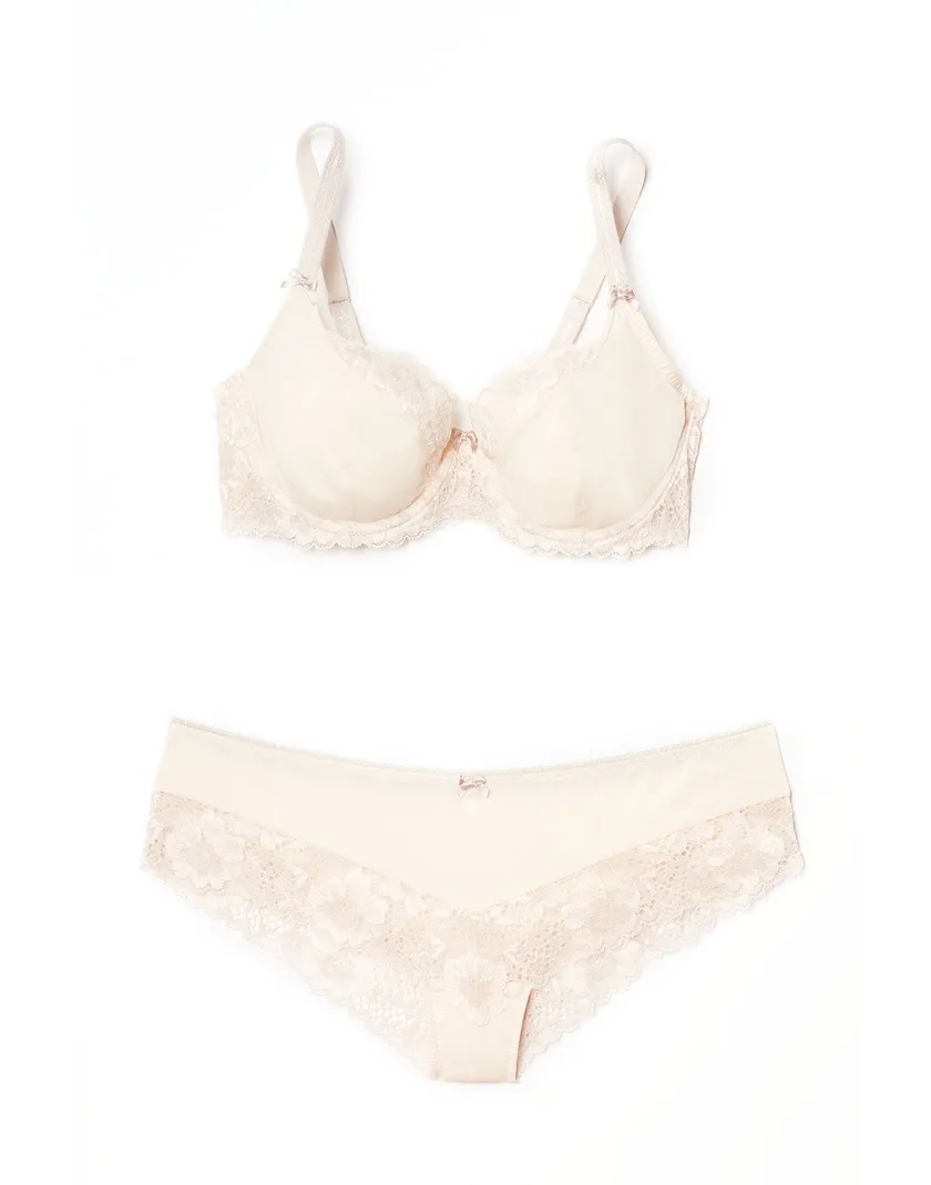 Zita White 2 Unlined bra bundle Still 1
