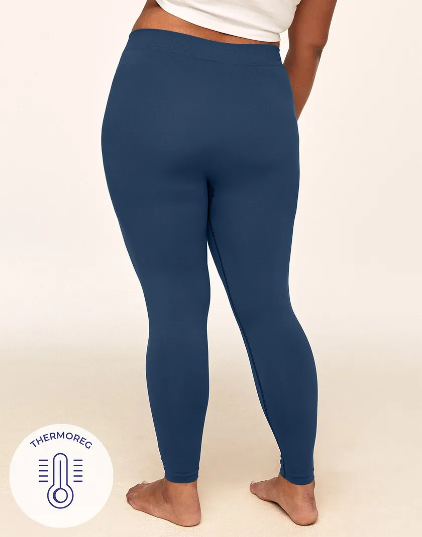 The Everyday Legging Dark Blue Plus legwear bundle Model 5