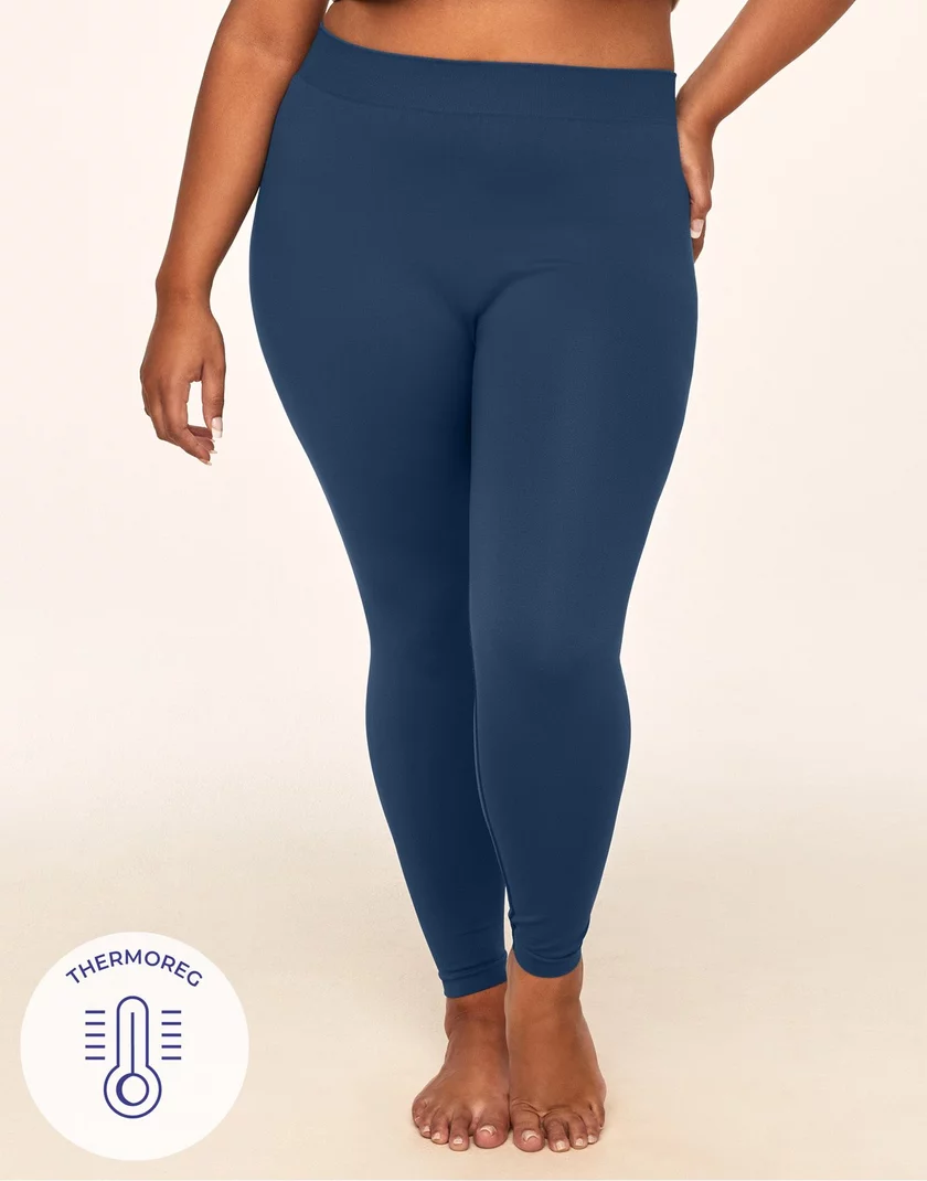 The Everyday Legging Dark Blue Plus legwear bundle Model 2