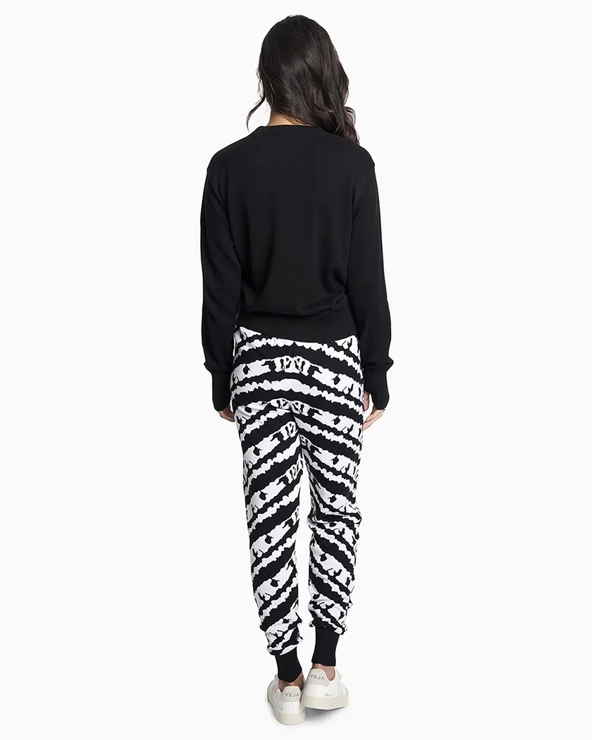 Organic Knit Jogger Novelty Black pants & shorts bundle Model 2