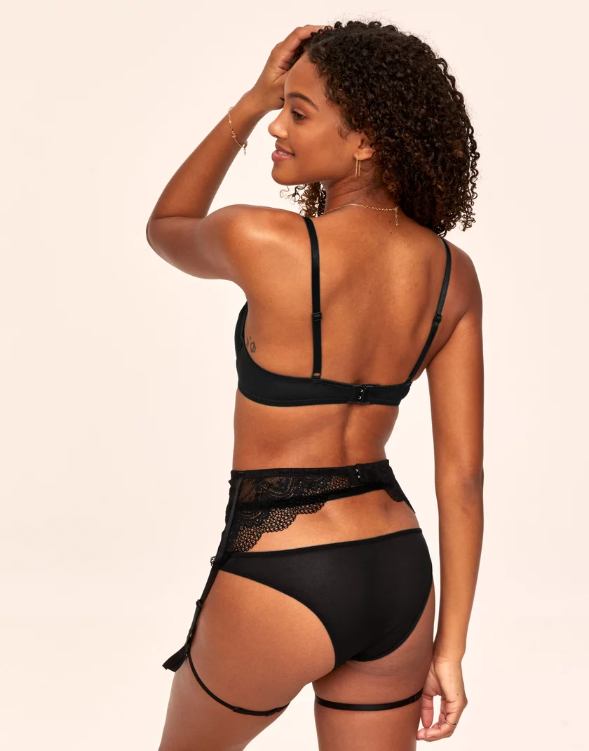 Kaia Garter Black lingerie bundle Model 5