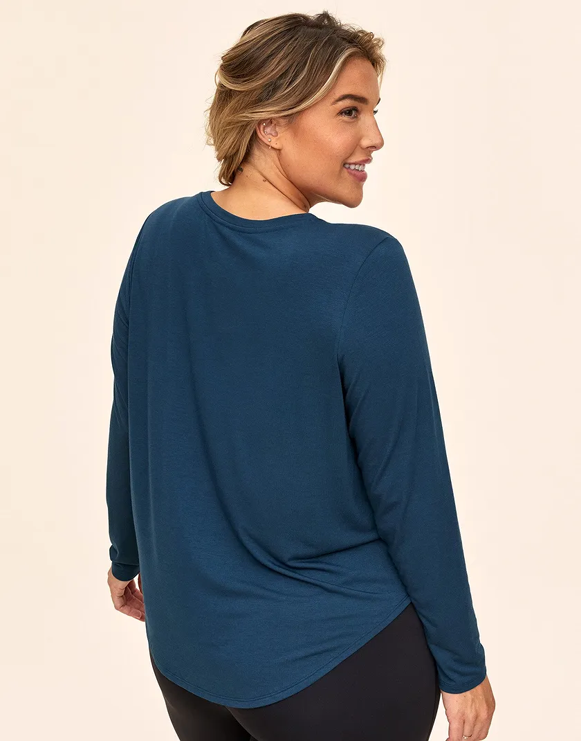Molly Longsleeve Dark Blue 2 Plus lounge bundle Model 5