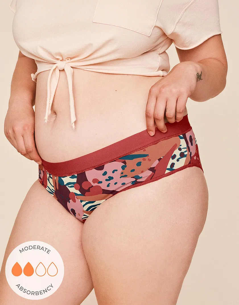 Olivia Hipster Animal Brown Plus panty bundle Model 2