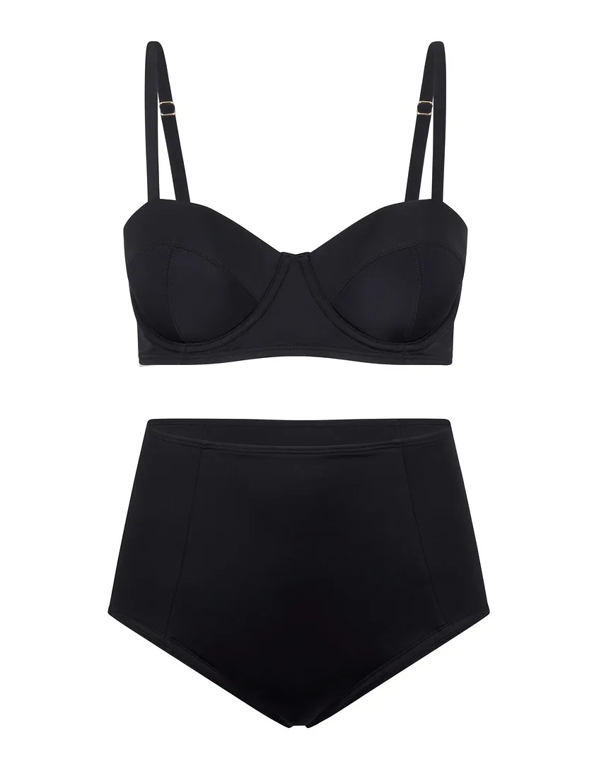 Vivien Black 2 Contour swimwear bundle Still 5