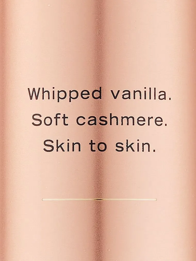 Victoria's Secret Bare Vanilla Mist White body care bundle Model 2